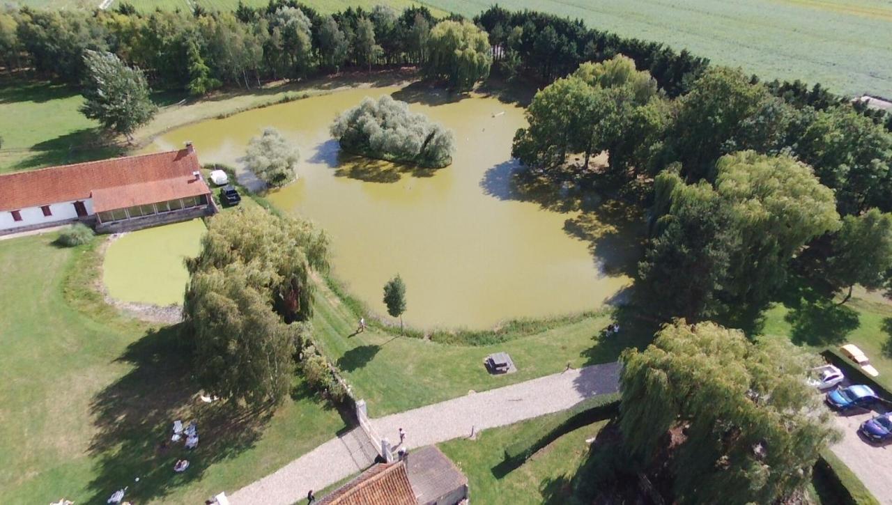 Les Portes Des Froises Saint-Quentin-en-Tourmont Buitenkant foto