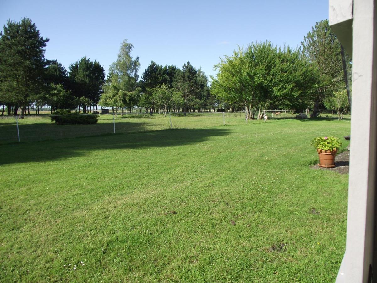 Les Portes Des Froises Saint-Quentin-en-Tourmont Buitenkant foto
