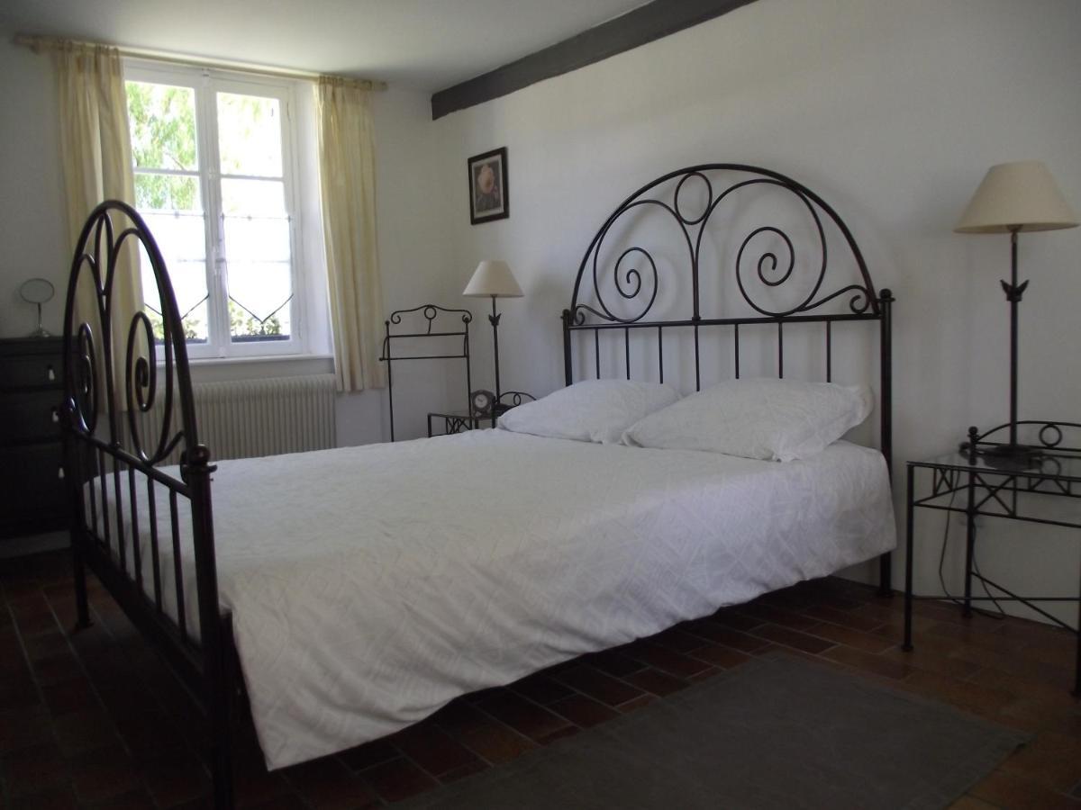 Les Portes Des Froises Saint-Quentin-en-Tourmont Buitenkant foto